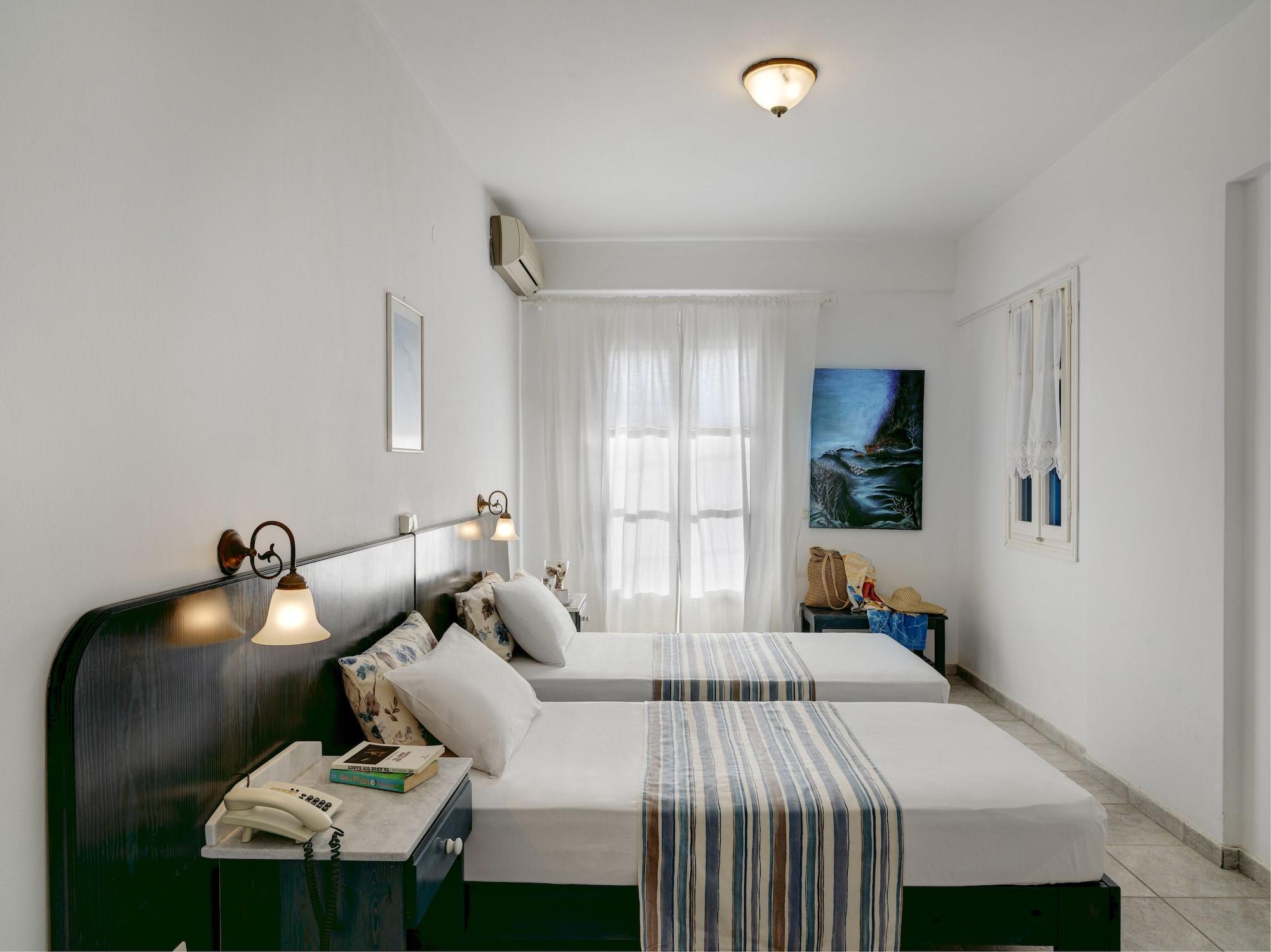 Aloni Hotel & Suites Пісо-Ліваді Екстер'єр фото