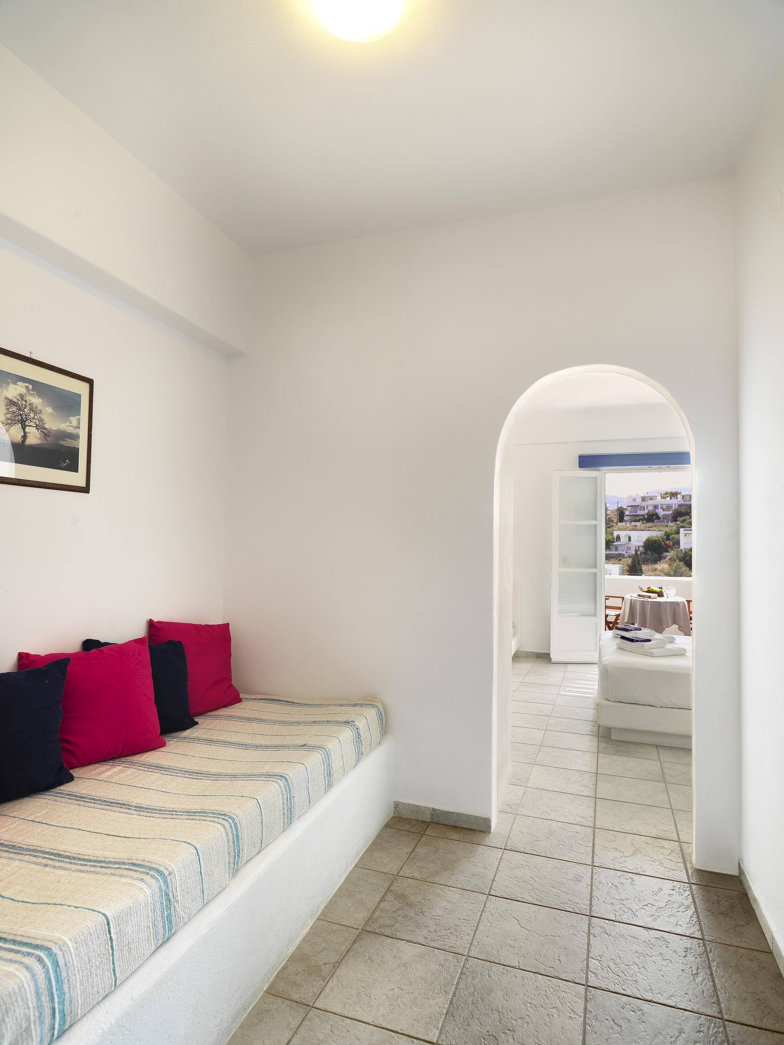Aloni Hotel & Suites Пісо-Ліваді Екстер'єр фото