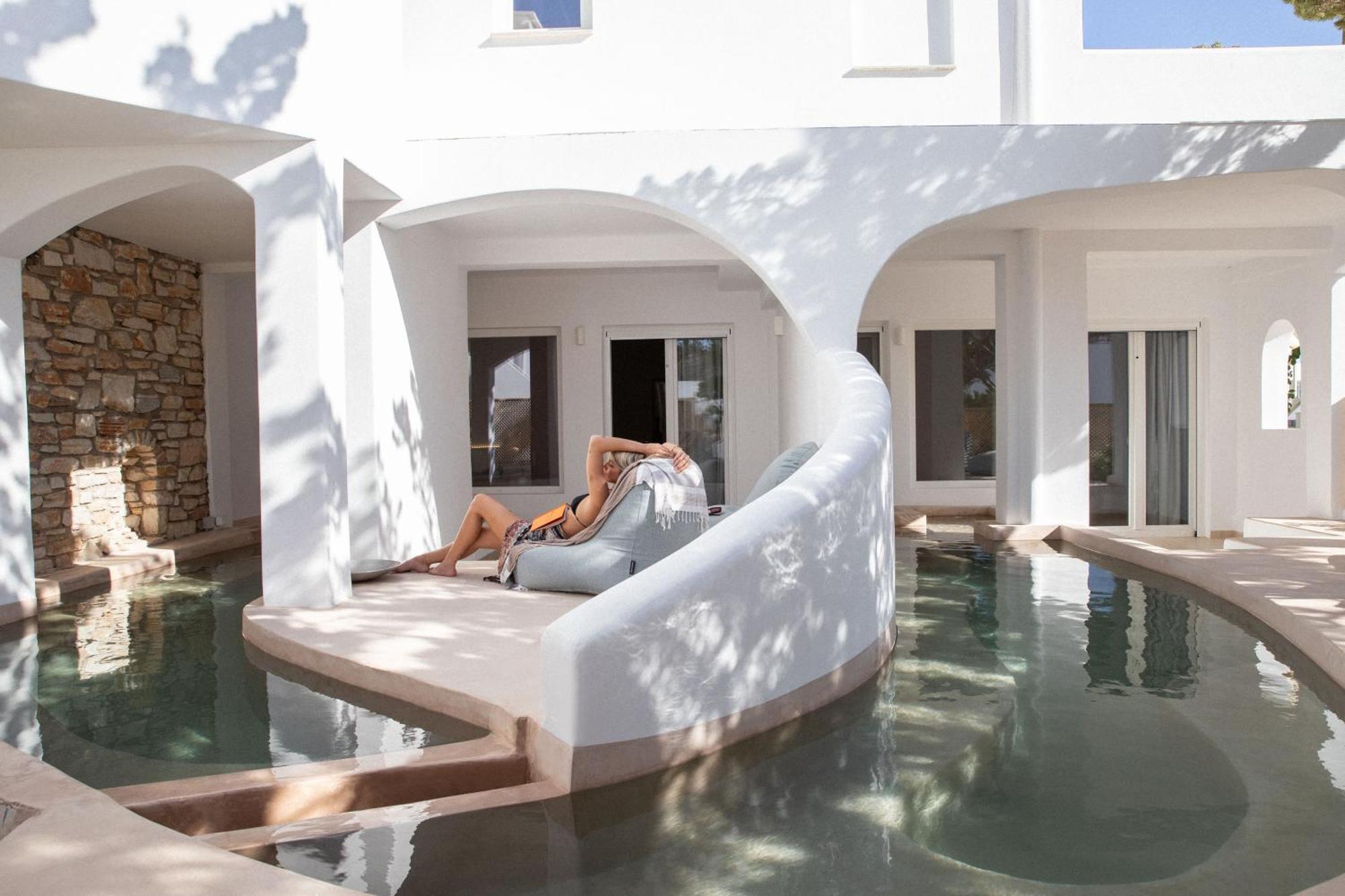 Aloni Hotel & Suites Пісо-Ліваді Екстер'єр фото